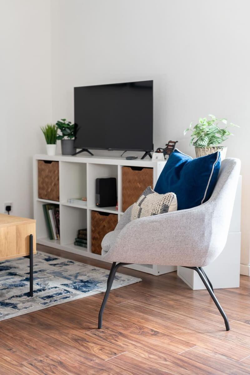 City Center,2 Bedroom Apartment With Parking Cambridge-i reptér Kültér fotó