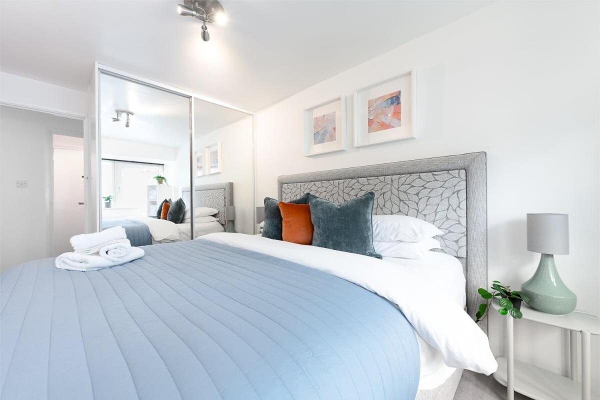 City Center,2 Bedroom Apartment With Parking Cambridge-i reptér Kültér fotó