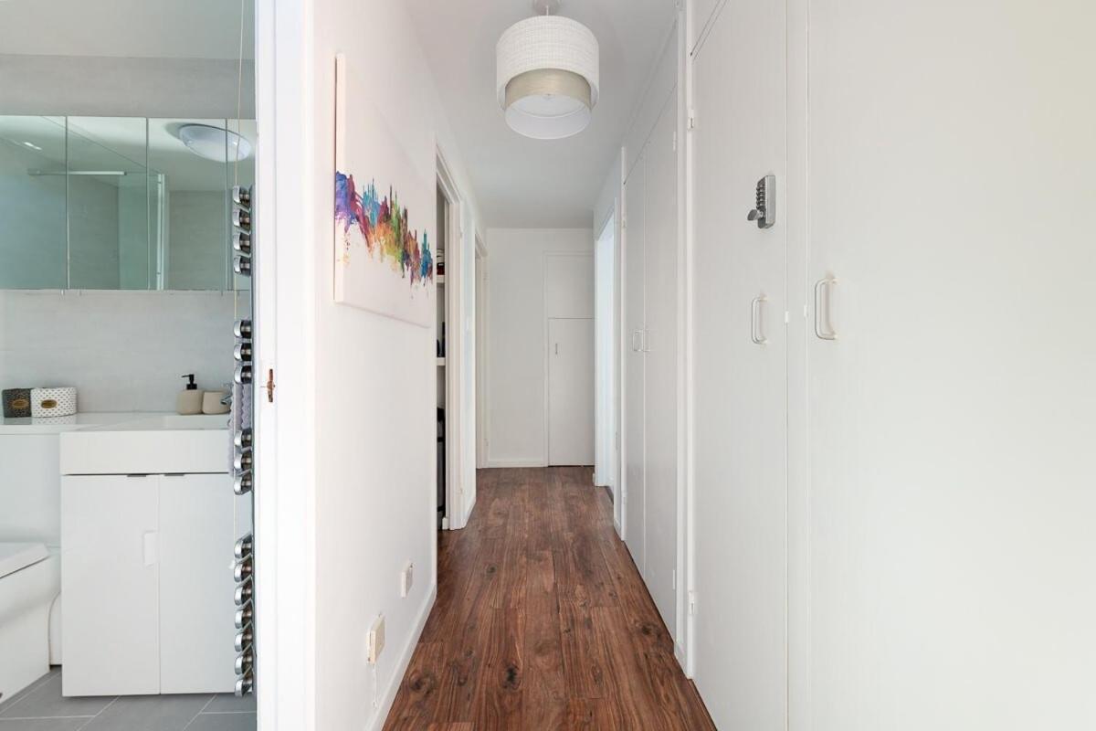 City Center,2 Bedroom Apartment With Parking Cambridge-i reptér Kültér fotó