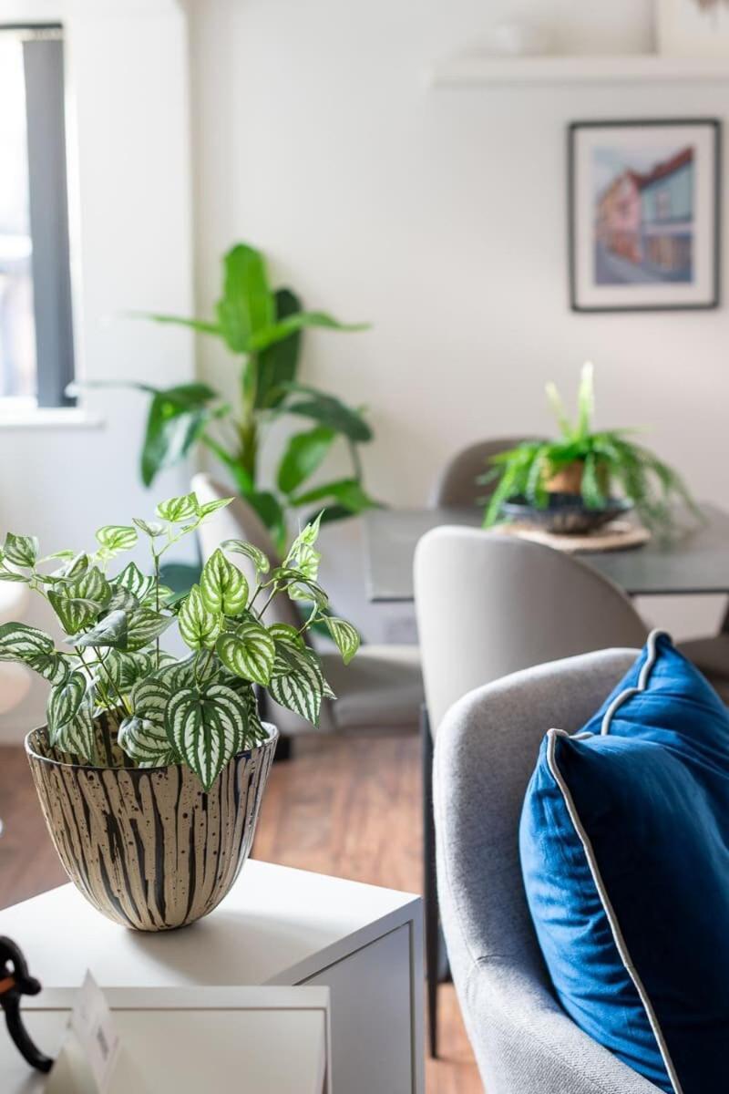 City Center,2 Bedroom Apartment With Parking Cambridge-i reptér Kültér fotó